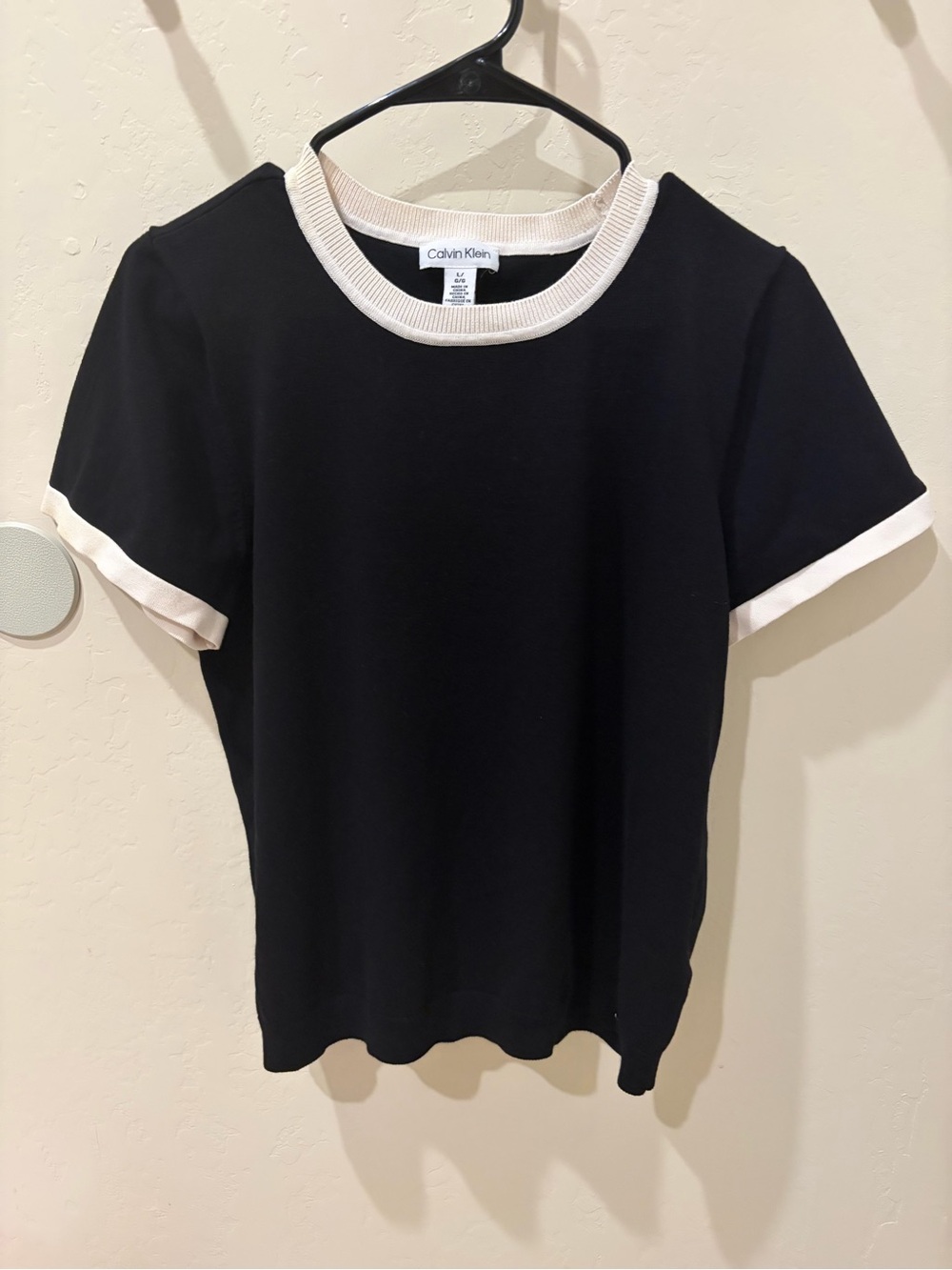 Calvin Klein Black Short-Sleeve Crewneck Top with Cream Trim